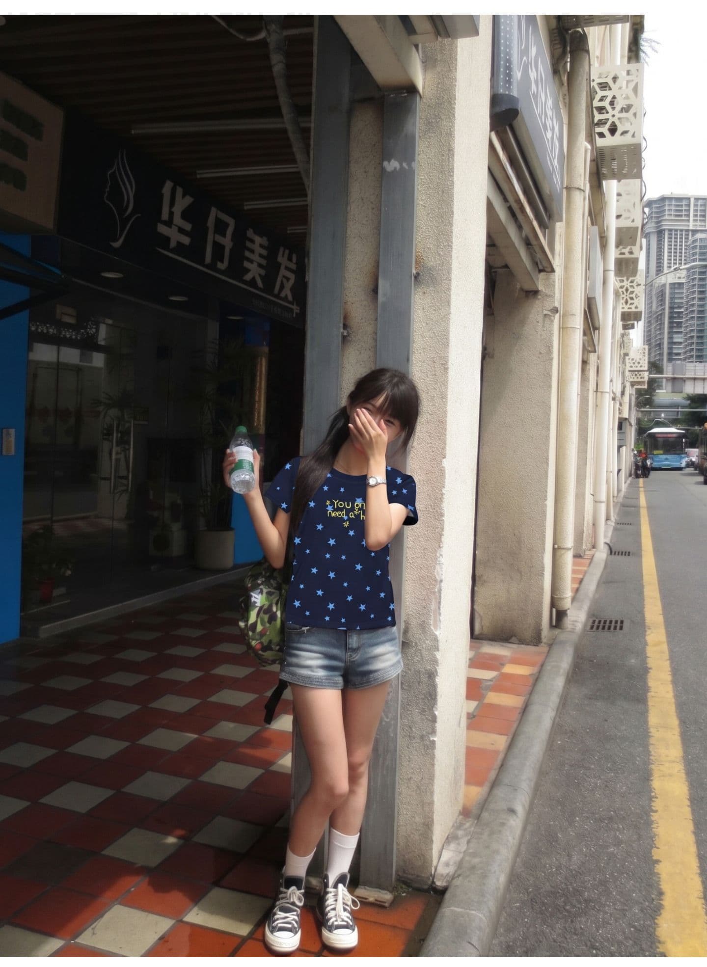 광저우 원단 자수 전체 프린트 완제품 210 그램 95 면 40s 오스트리아 델 달콤함 별 반팔 상세 이미지 7