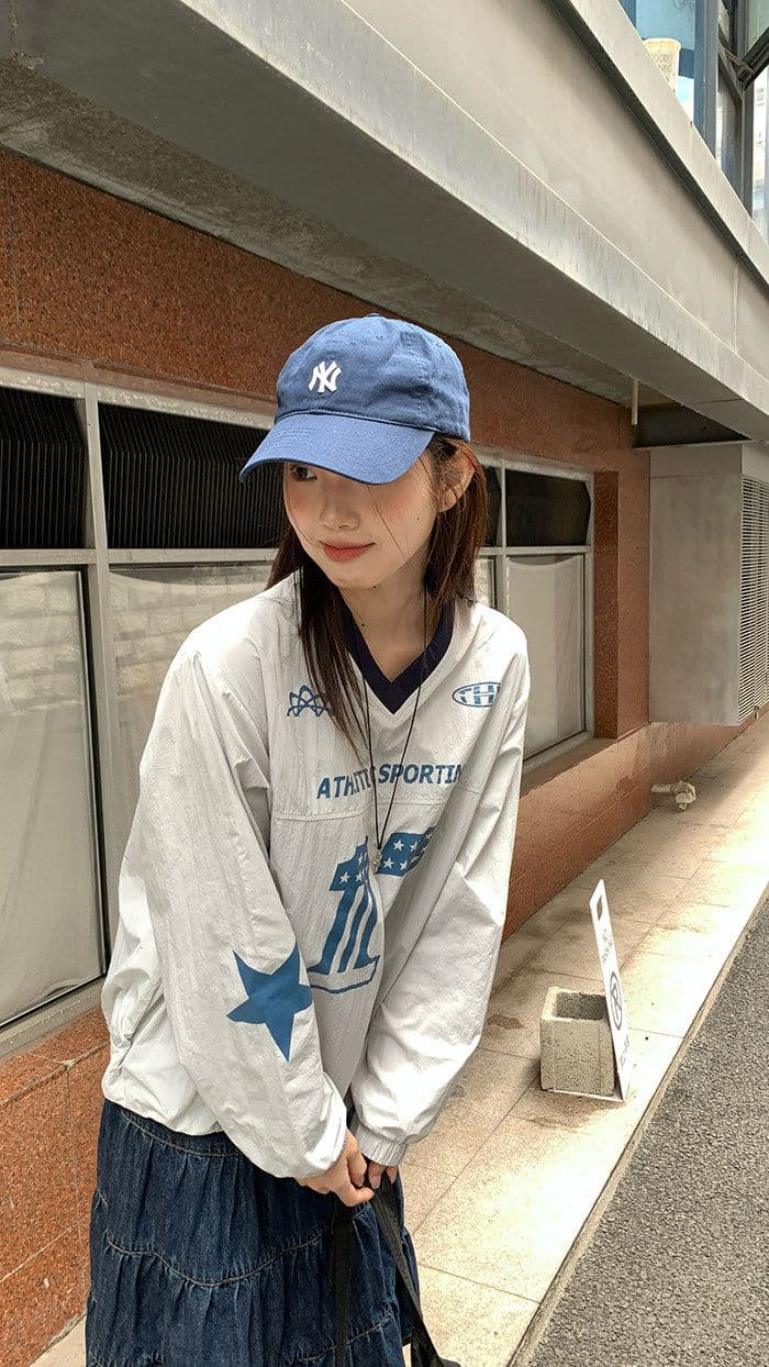 나일론 원단 얇은 스타일 아메리칸 레트로 V넥 알파벳 프린트 루즈핏 맨위 느긋한 센스 풀오버 자외선 차단 의류 여성 여름 상세 이미지 14