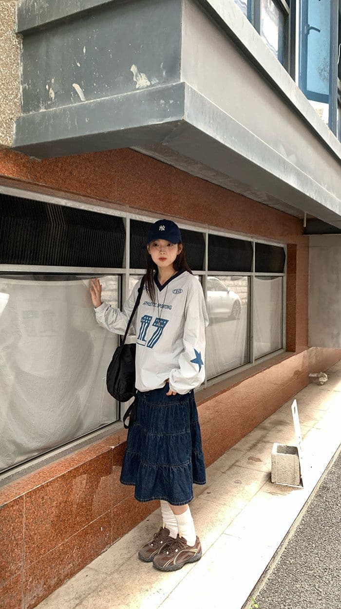 나일론 원단 얇은 스타일 아메리칸 레트로 V넥 알파벳 프린트 루즈핏 맨위 느긋한 센스 풀오버 자외선 차단 의류 여성 여름 상세 이미지 16