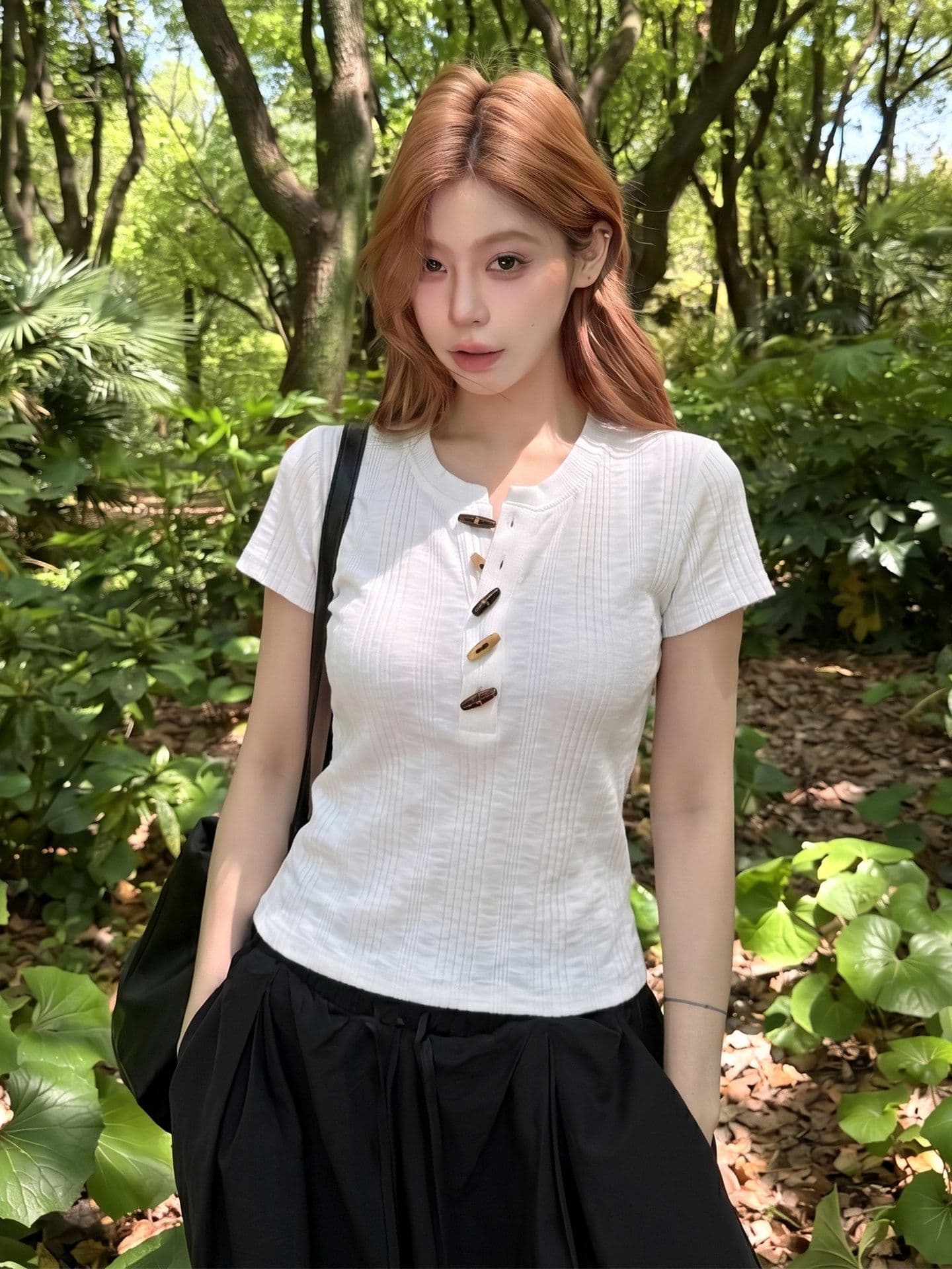 원본 원단 질감 센스 소뿔 버클 반팔 티셔츠 여름 핫걸 헨리 칼라 화이트 긍정적 인 어깨 의류 상세 이미지 1