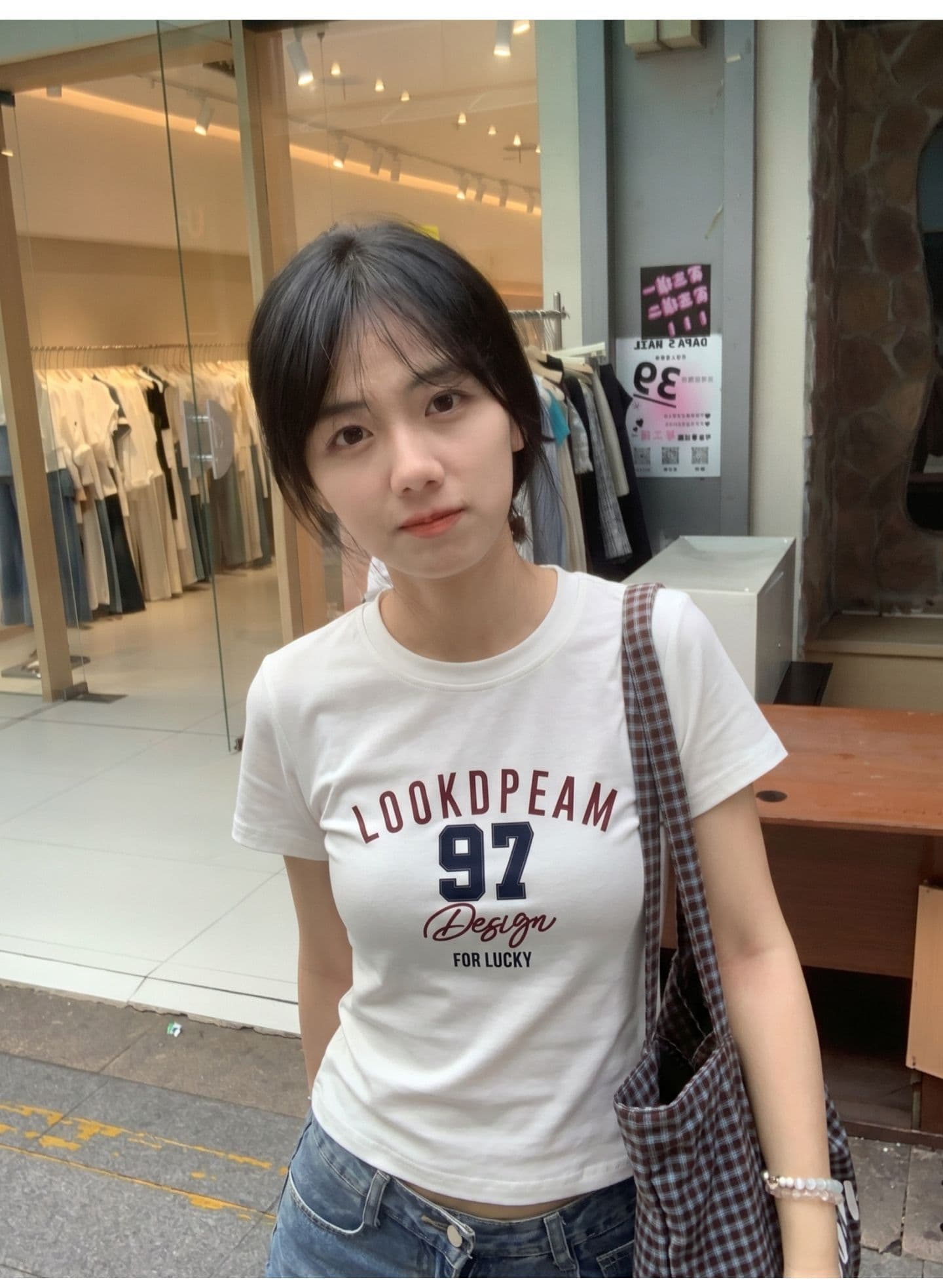 광저우 원단 만 부 바늘 패치 자수 210 그램 95 면 40s 오스트리아 델 아메리칸 알파벳 반팔 티셔츠 상세 이미지 6