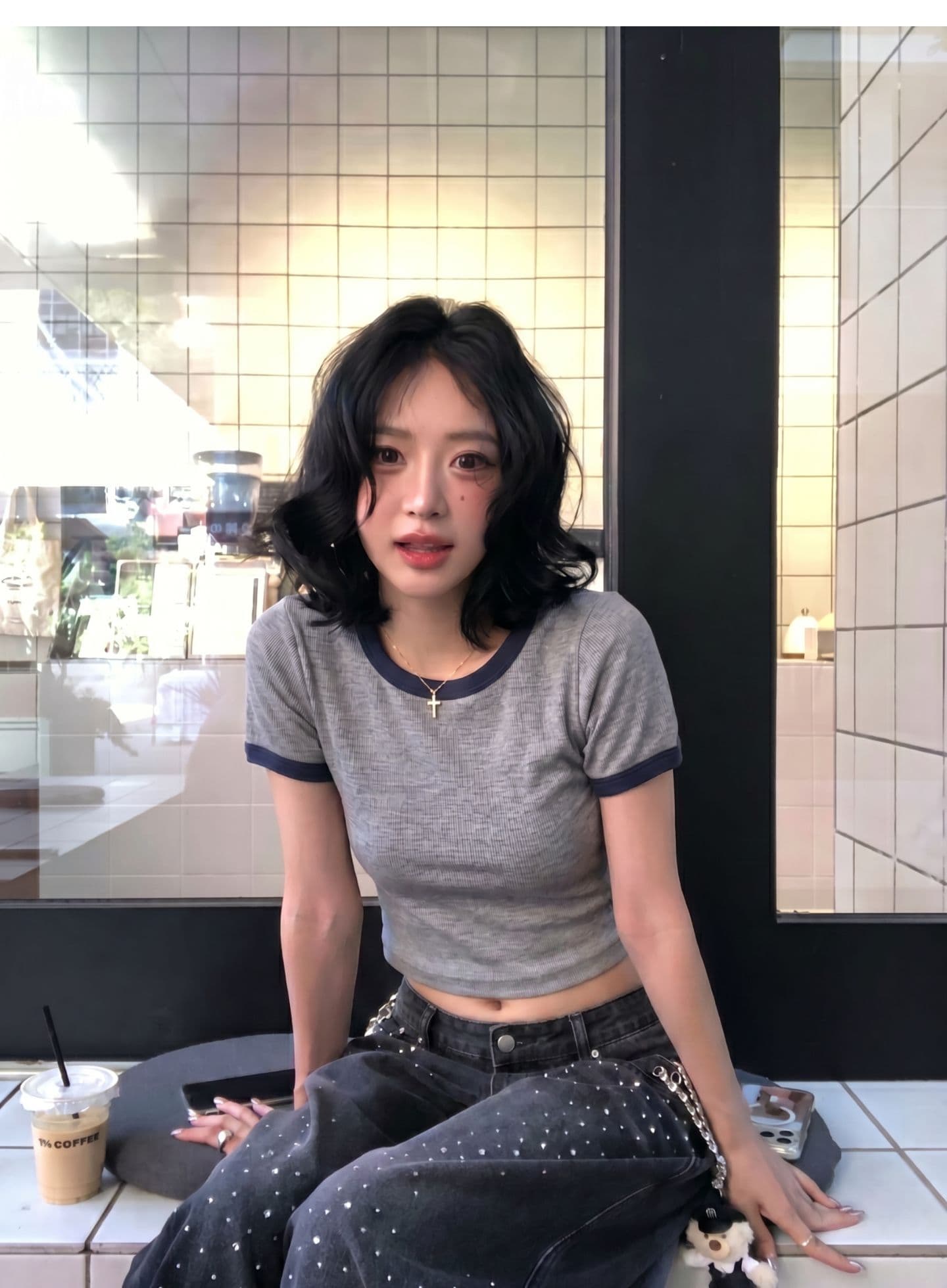 원본 원단 한 부서 테두리 칼라 긍정적 인 어깨 라운드 넥 반팔 티셔츠 여성 여름 작은 키 맨위 상세 이미지 5