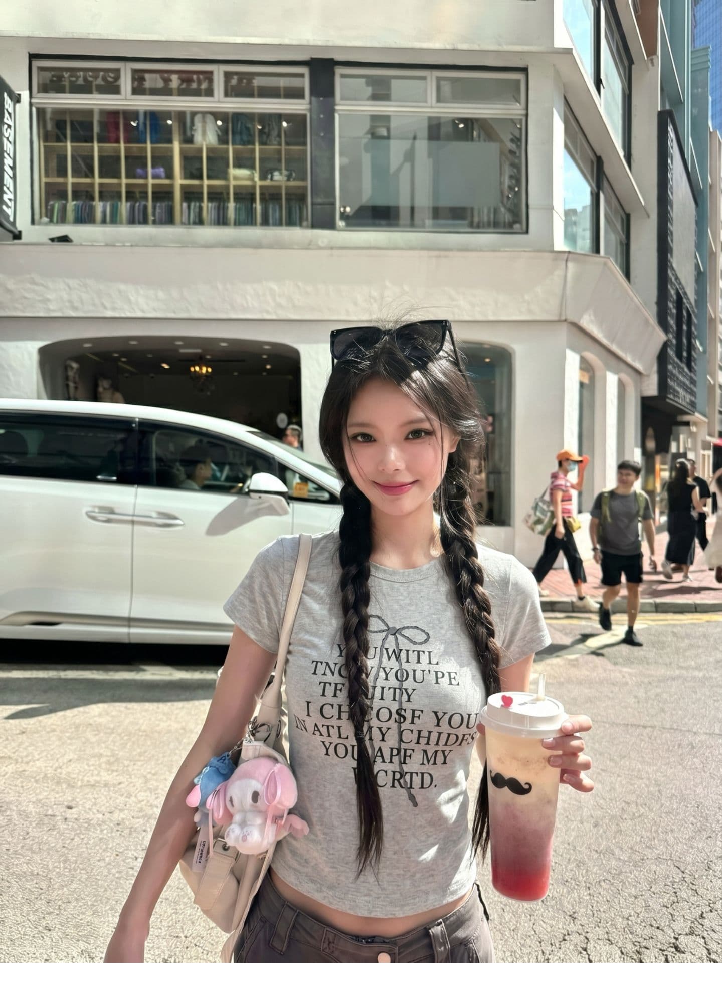 광저우 원단 디지털 직분사 완제품 210 그램 95 면 40s 오스트리아 델 나비 매듭 알파벳 프린트 반팔 상세 이미지 4