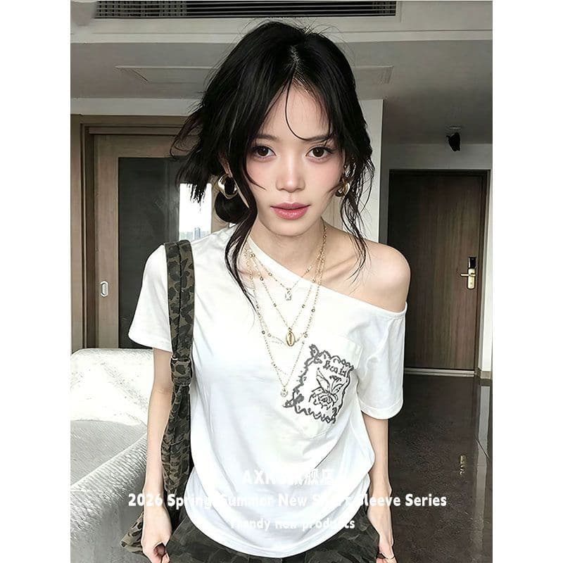아메리칸 비스듬한 어깨 프린트 반팔 티셔츠 여성 여름 루즈핏 오프숄더 핫걸 레트로 디자인 센스 주머니 작은 셔츠 맨위 이미지 4