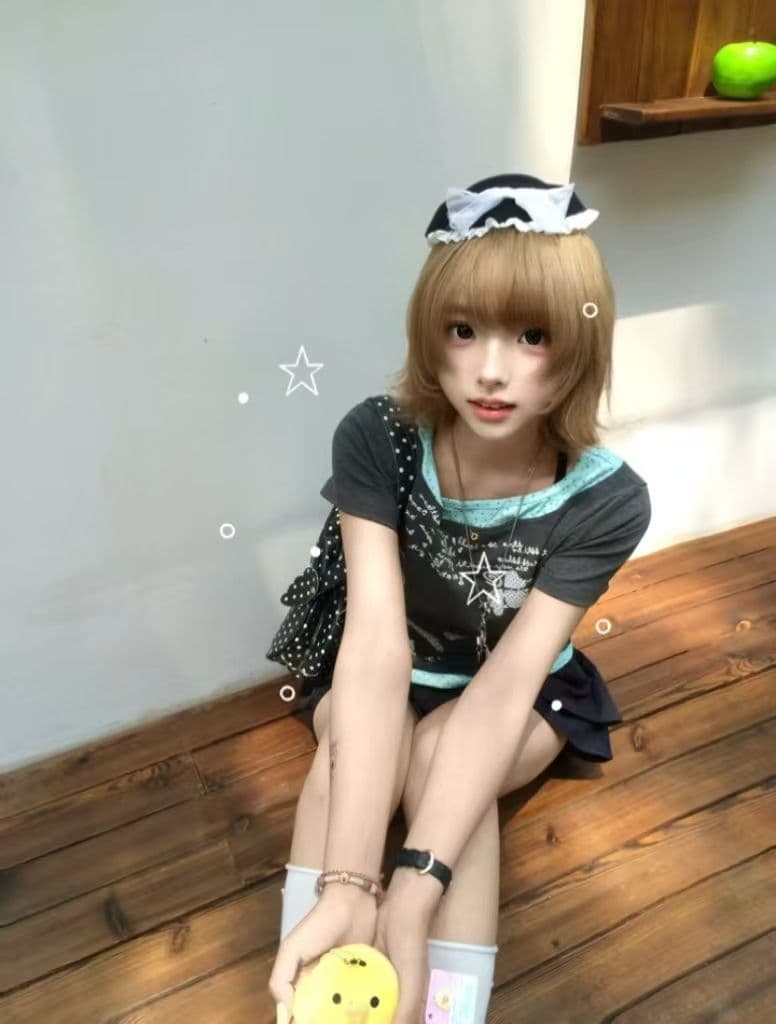 40 순면 210 그램 프린트 반팔 패치워크 도트 무늬 천 페이크 레이어드 티셔츠 여성 허리 수축 슬림해 보이는 상세 이미지 1