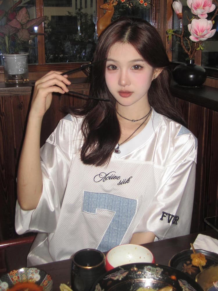 아메리칸 높음 거리 V넥 반팔 여성 여름 숫자 프린트 저지 바람 티셔츠 디자인 센스 작은 대중 루즈핏 배색 맨위 상세 이미지 6