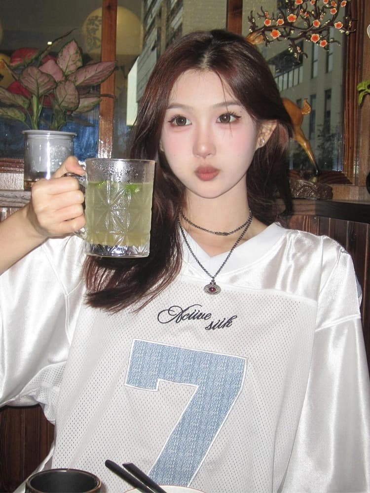 아메리칸 높음 거리 V넥 반팔 여성 여름 숫자 프린트 저지 바람 티셔츠 디자인 센스 작은 대중 루즈핏 배색 맨위 상세 이미지 16