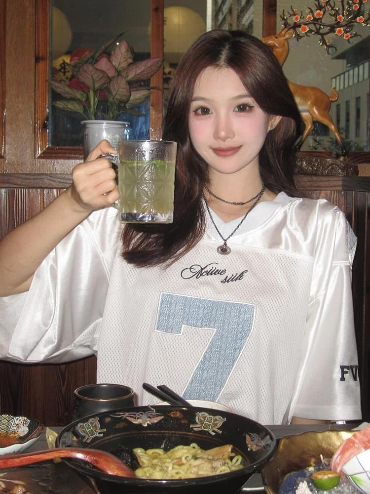아메리칸 높음 거리 V넥 반팔 여성 여름 숫자 프린트 저지 바람 티셔츠 디자인 센스 작은 대중 루즈핏 배색 맨위 상세 이미지 17