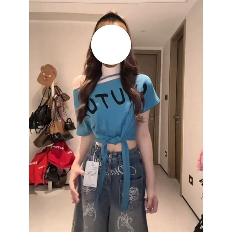 사람들 면 모달 레트로 스타일 비스듬한 어깨 오프숄더 티셔츠 여성 여름 반팔 알파벳 프린트 레이스업 다용도 맨위 상세 이미지 1