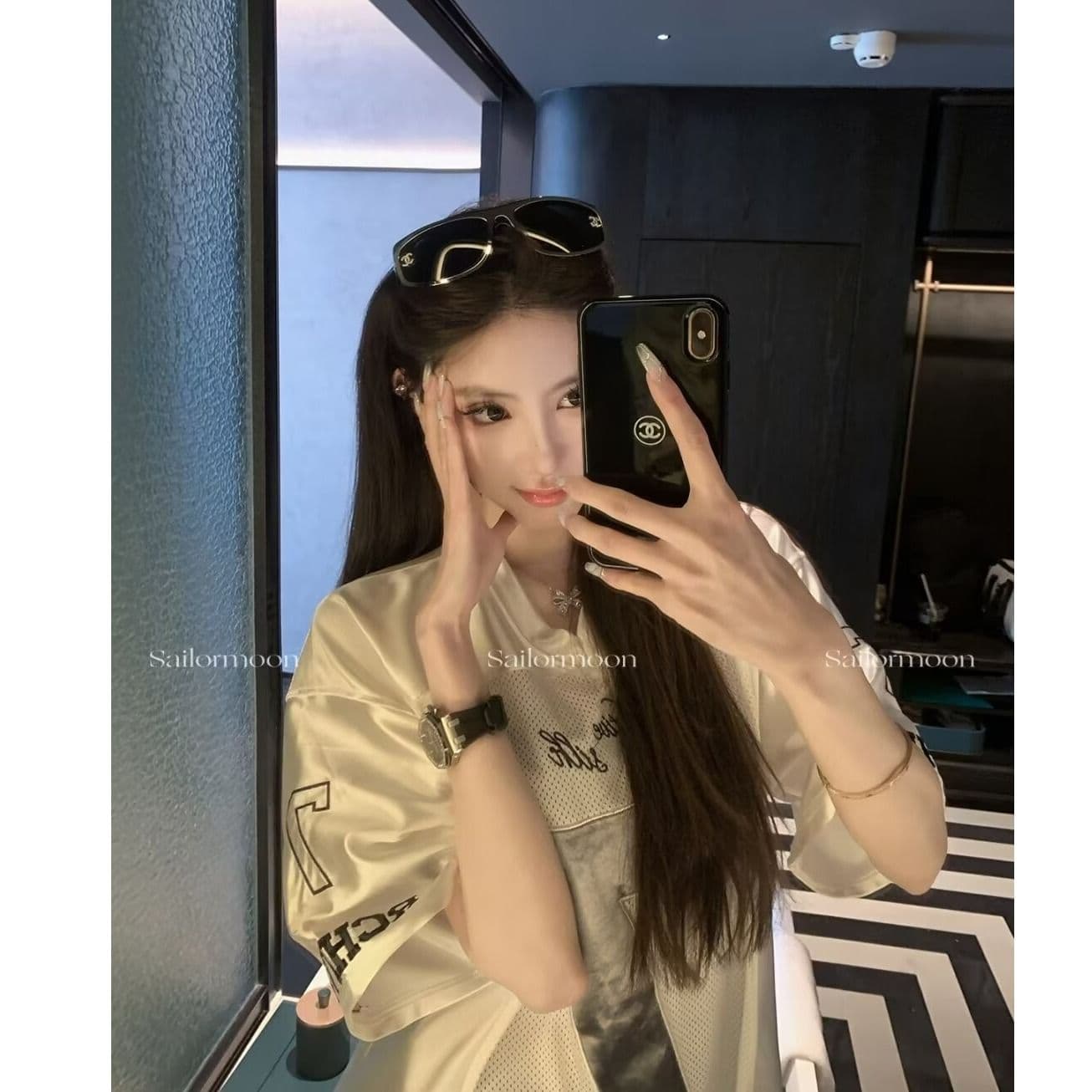 운동 바람 달콤한 차가운 숫자 프린트 반팔 티셔츠 여성 여름 배색 패치워크 루즈핏 중간 길이 맨위 이미지 2