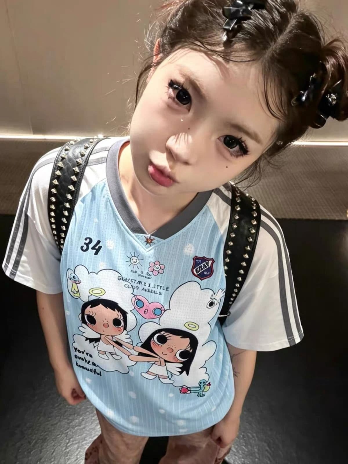 색상 차이 없음 원본 명중 에디션 루즈핏 에디션 광저우 원단 V넥 반팔 티셔츠 여성 상세 이미지 5