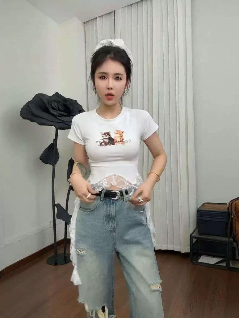 핫걸 밑단 레이스 조각 반팔 티셔츠 여성 2026 여름 새로운 고양이 프린트 몸매 가꾸기 슬림해 보이는 맨위 트렌디 상세 이미지 4