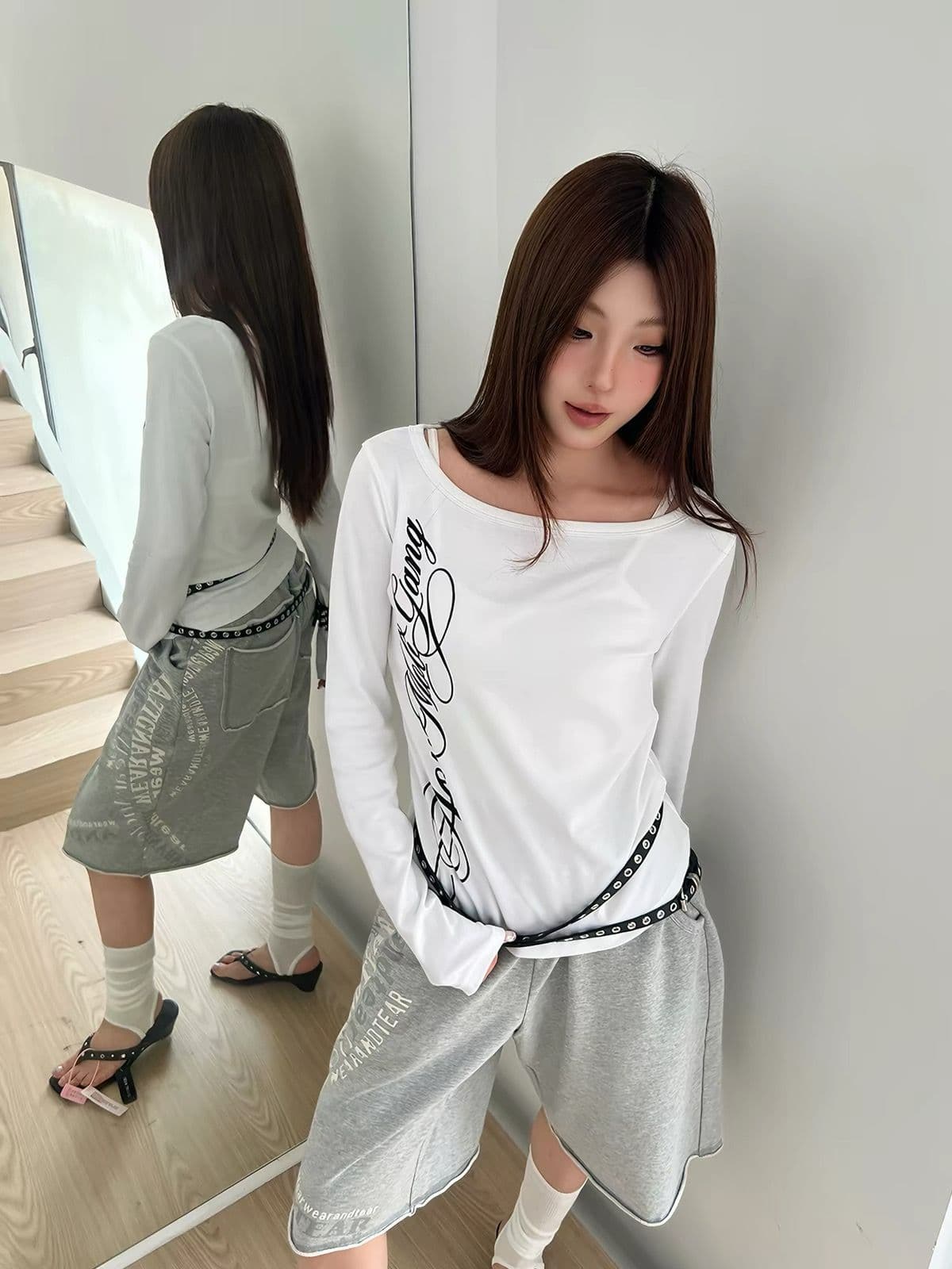 220 그램 92 면 8 암모니아 Lun 비스듬한 칼라 오프숄더 티셔츠 여성 긴 소매 기본 셔츠 여성 상세 이미지 5