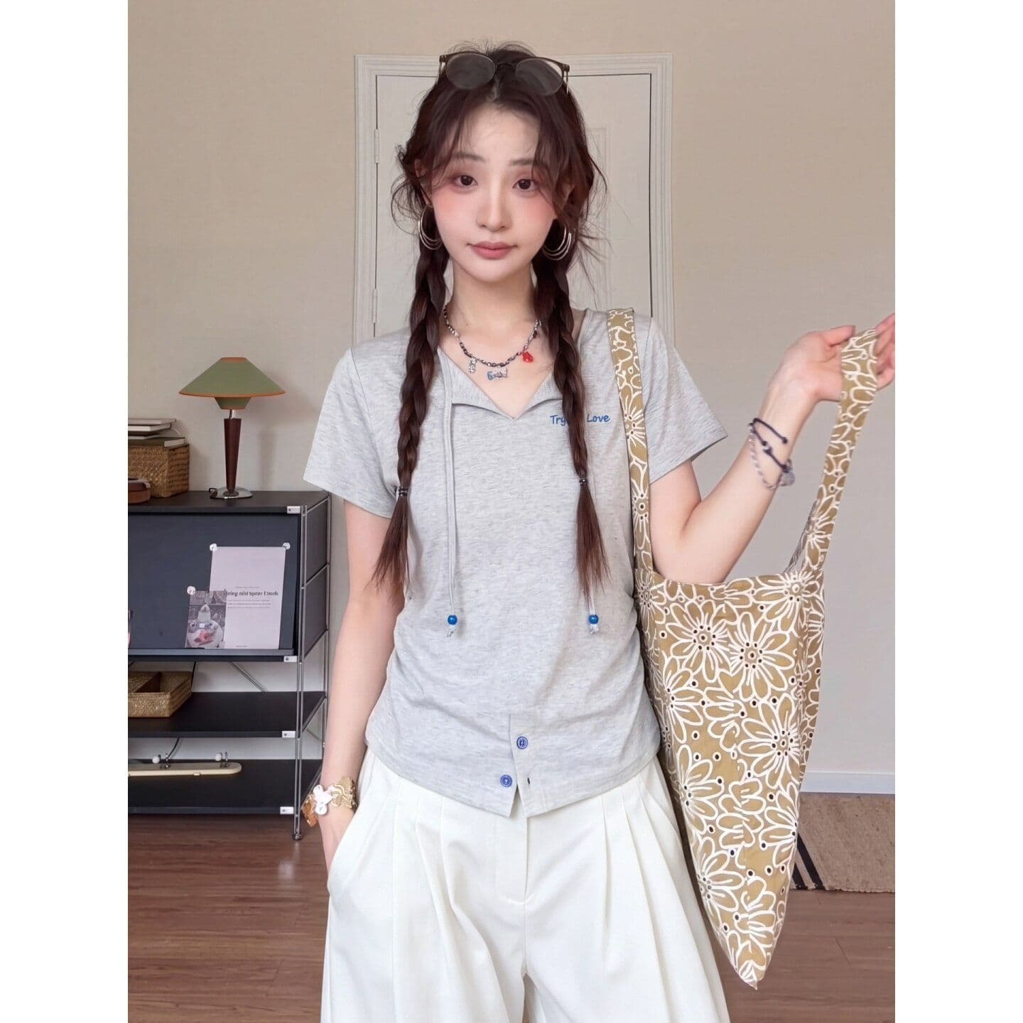 160 그램 아마 색상 포인트 긍정적 인 어깨 티셔츠 일반 몸매 가꾸기 펌프 로프 V넥 반팔 이미지 3
