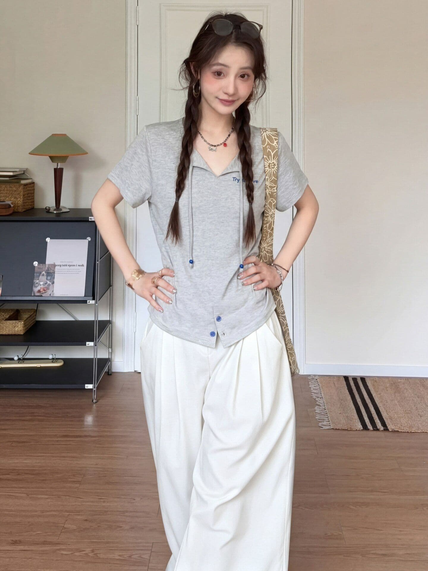 160 그램 아마 색상 포인트 긍정적 인 어깨 티셔츠 일반 몸매 가꾸기 펌프 로프 V넥 반팔 상세 이미지 2