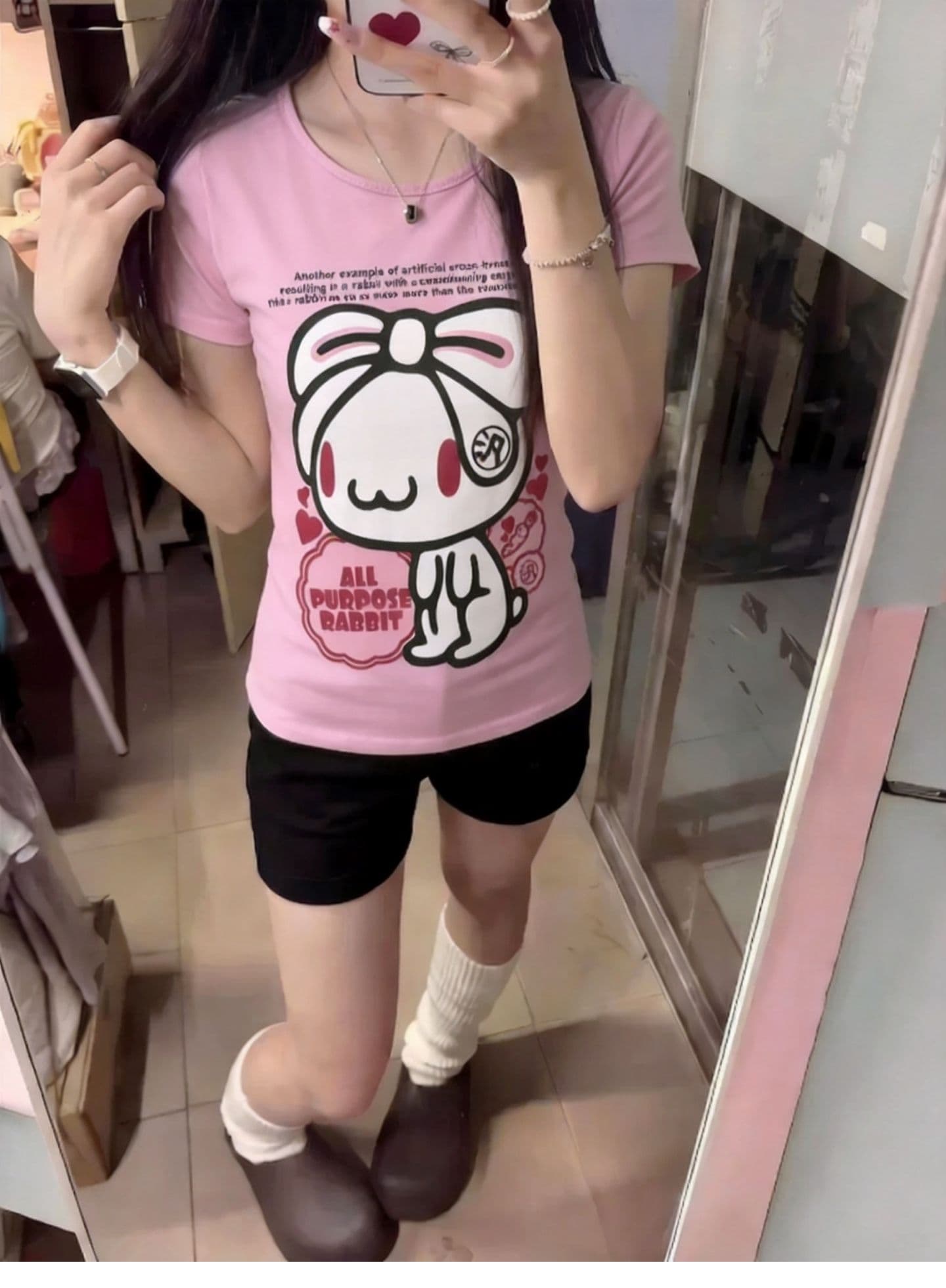 광저우 원단 원본 원단 만화 애니메이션 프린트 핑크색 라운드 넥 반팔 티셔츠 여름 달콤함 맨위 상세 이미지 4