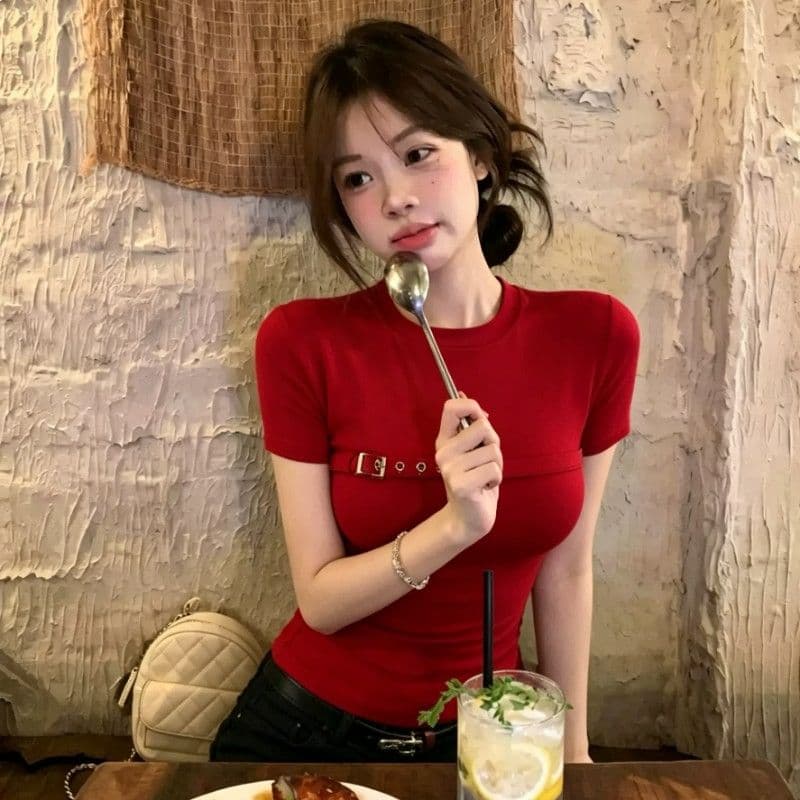 사람들 면 아메리칸 핫걸 바람 긍정적 인 어깨 반팔 티셔츠 여성 여름 가슴 벨트 버클 장식 몸매 가꾸기 슬림해 보이는 맨위 이미지 4
