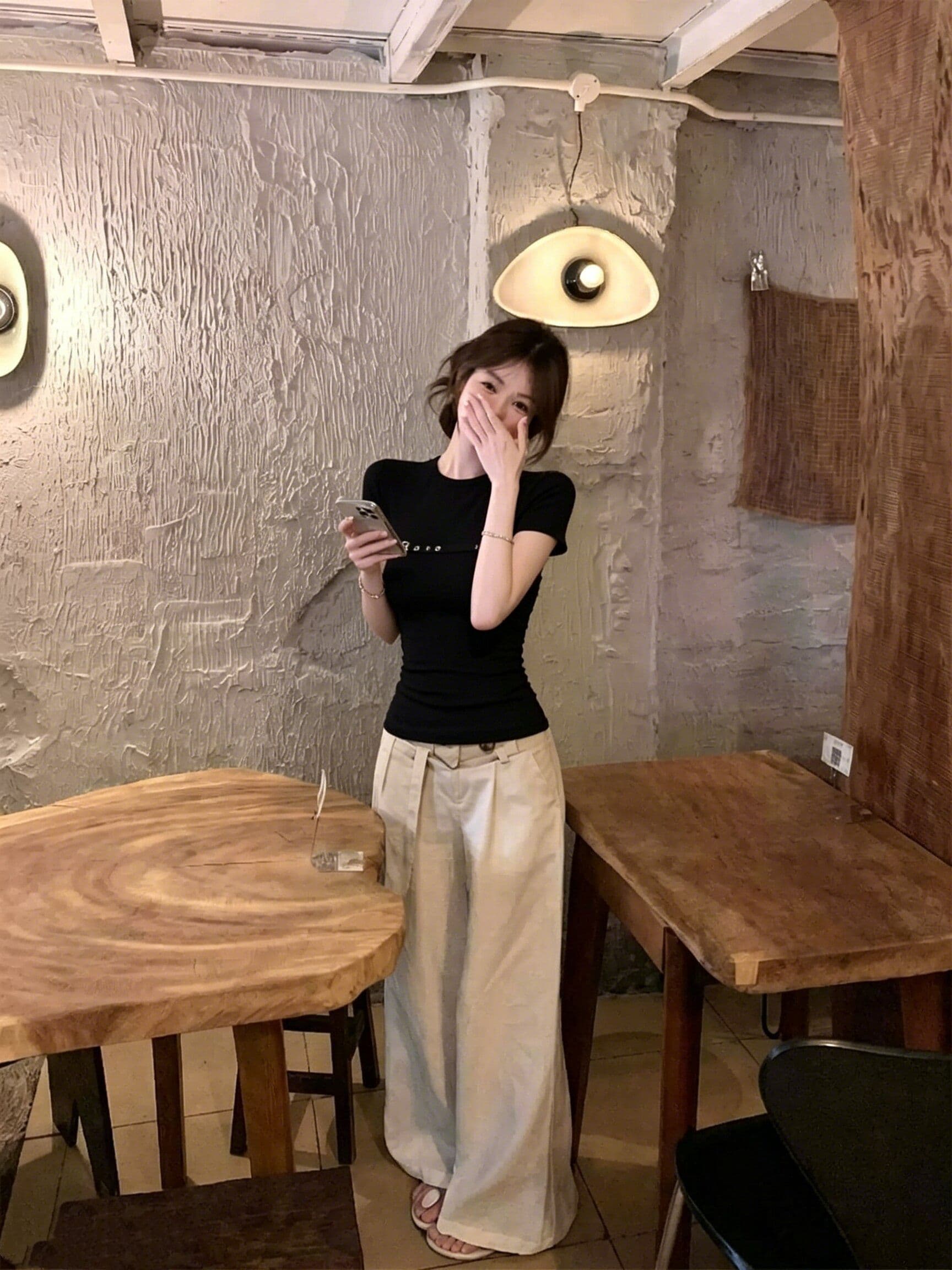 사람들 면 아메리칸 핫걸 바람 긍정적 인 어깨 반팔 티셔츠 여성 여름 가슴 벨트 버클 장식 몸매 가꾸기 슬림해 보이는 맨위 상세 이미지 2