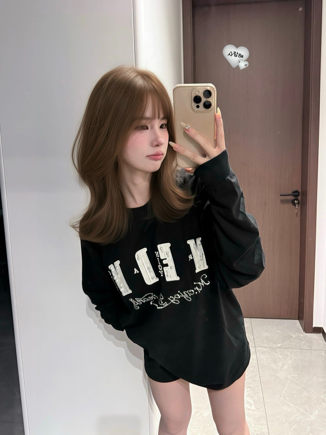 원본 작은 샤넬 스타일 자수 비즈 박기 핫픽스 19 지점 220 그램 순면 긴팔 티셔츠 여성 상세 이미지 2
