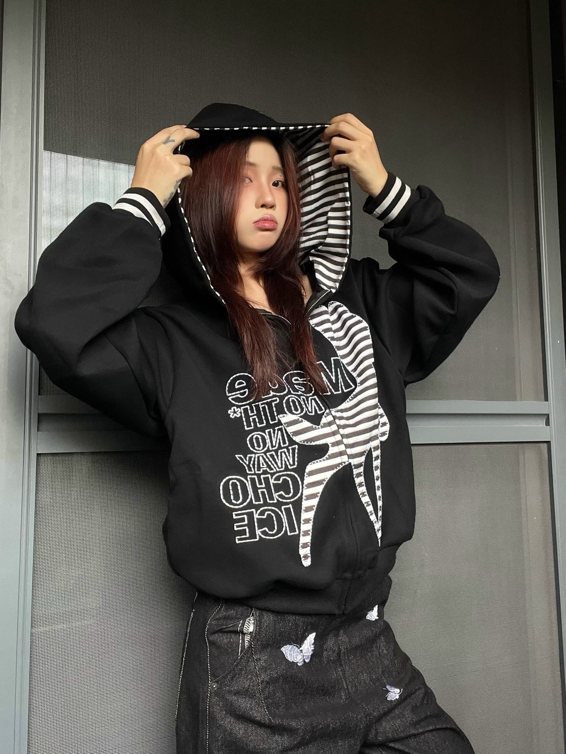 얇은 스타일 원본 솜씨 자수 패치 이후 패키지 칼라 순수한 Mianhua 면 복합 후드티 여성 상세 이미지 3