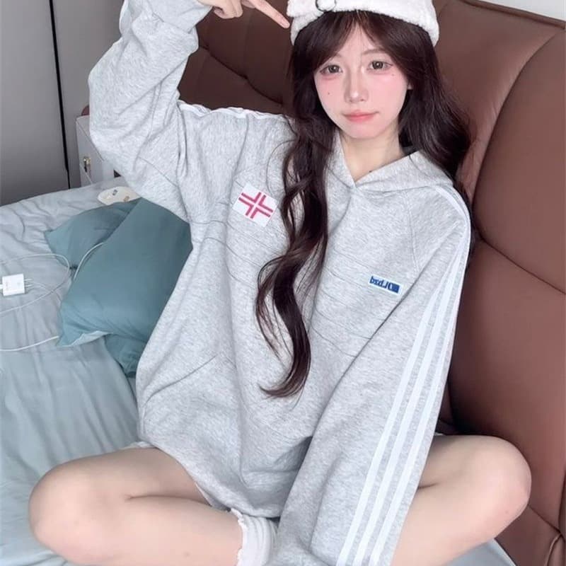 좋은 품질 원본 솜씨 접은 자국 자수 표준 프린트 순수한 Mianhua 면 후드 티 스웨터 여성 이미지 5