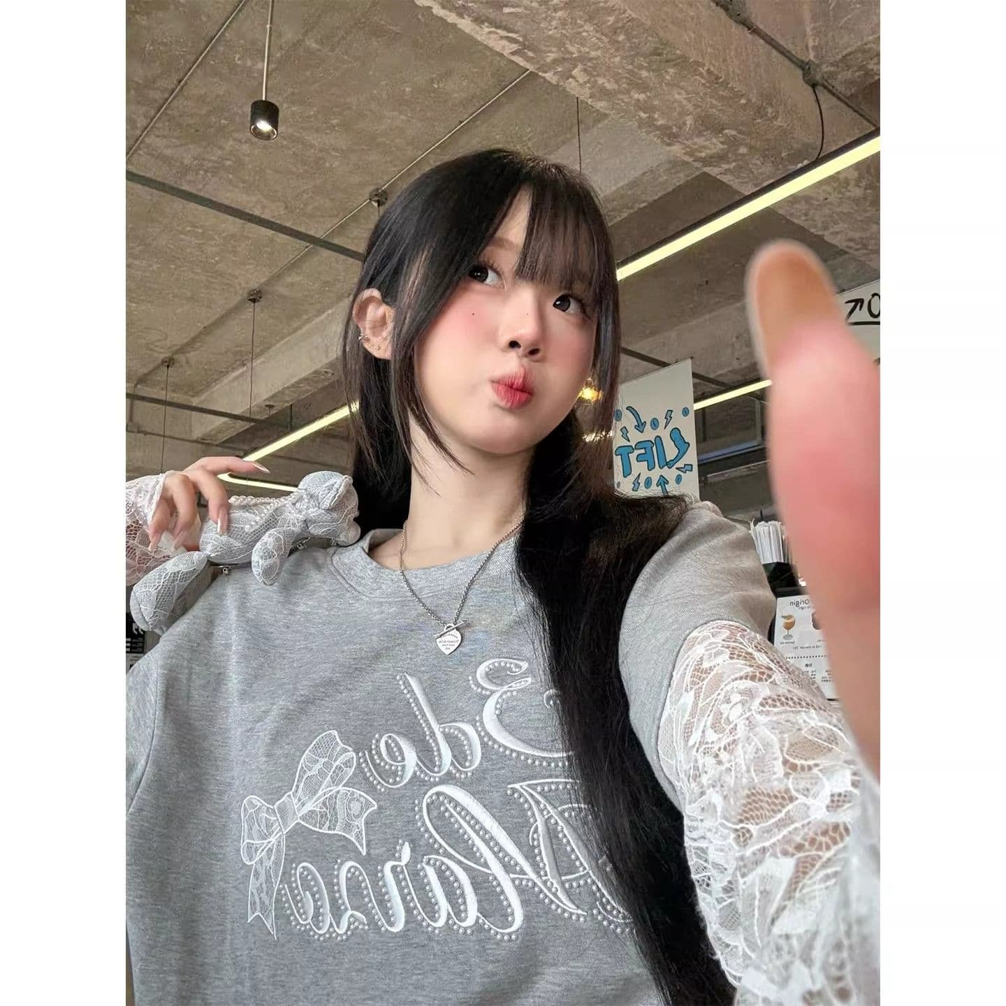 페이크 레이어드 자외선 차단 레이스 소매 40 더블 실 면 210 그램 리브 네클라인 이후 테두리 티셔츠 여성 루즈핏 이미지 4