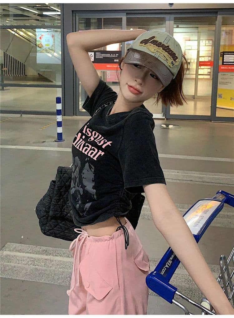 원본 품질 검정색 아메리칸 레트로 긍정적 인 어깨 티셔츠 반팔 여성 여름 불규칙 상세 이미지 6