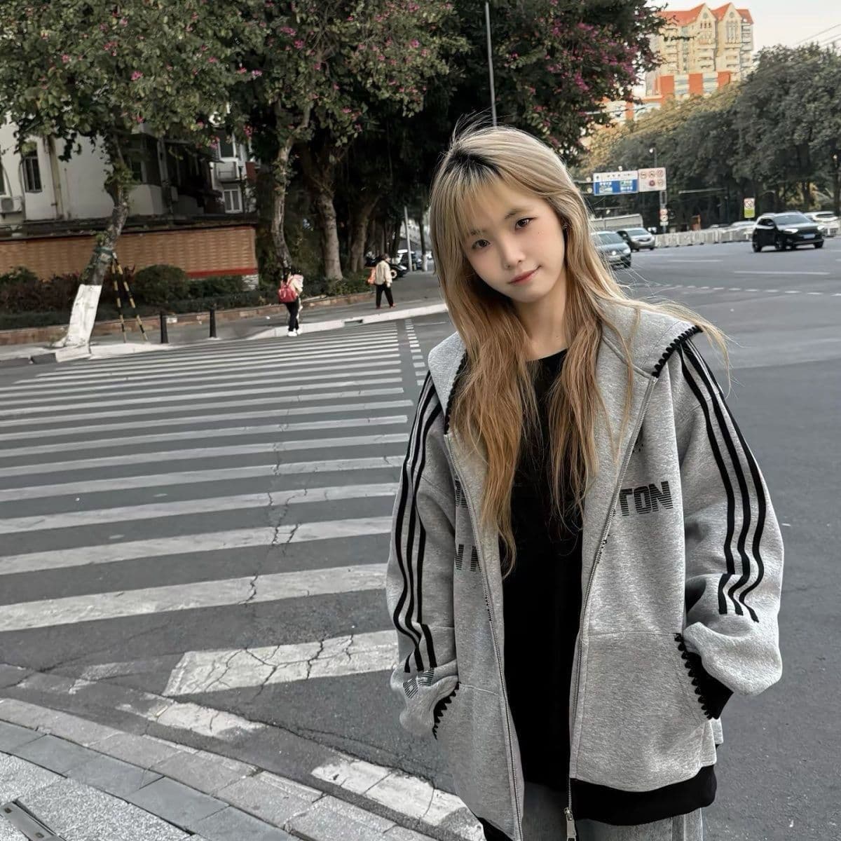 얇은 스타일 털이 있는 원본 솜씨 순수한 Mianhua 면 복합 후드티 여성 상세 이미지 5