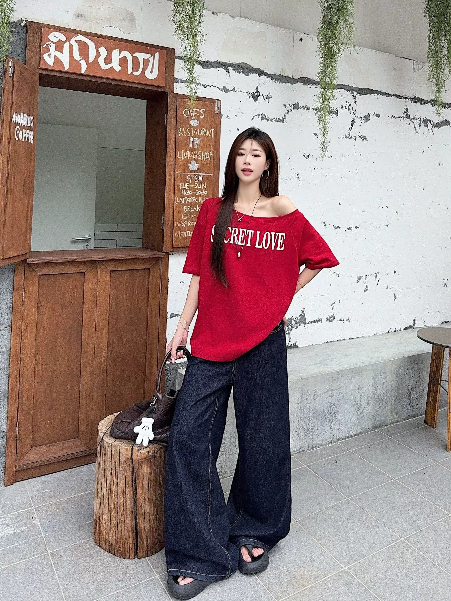원본 품질 아메리칸 레트로 와인 레드 비스듬한 어깨 반팔 티셔츠 오프숄더 맨위 상세 이미지 16