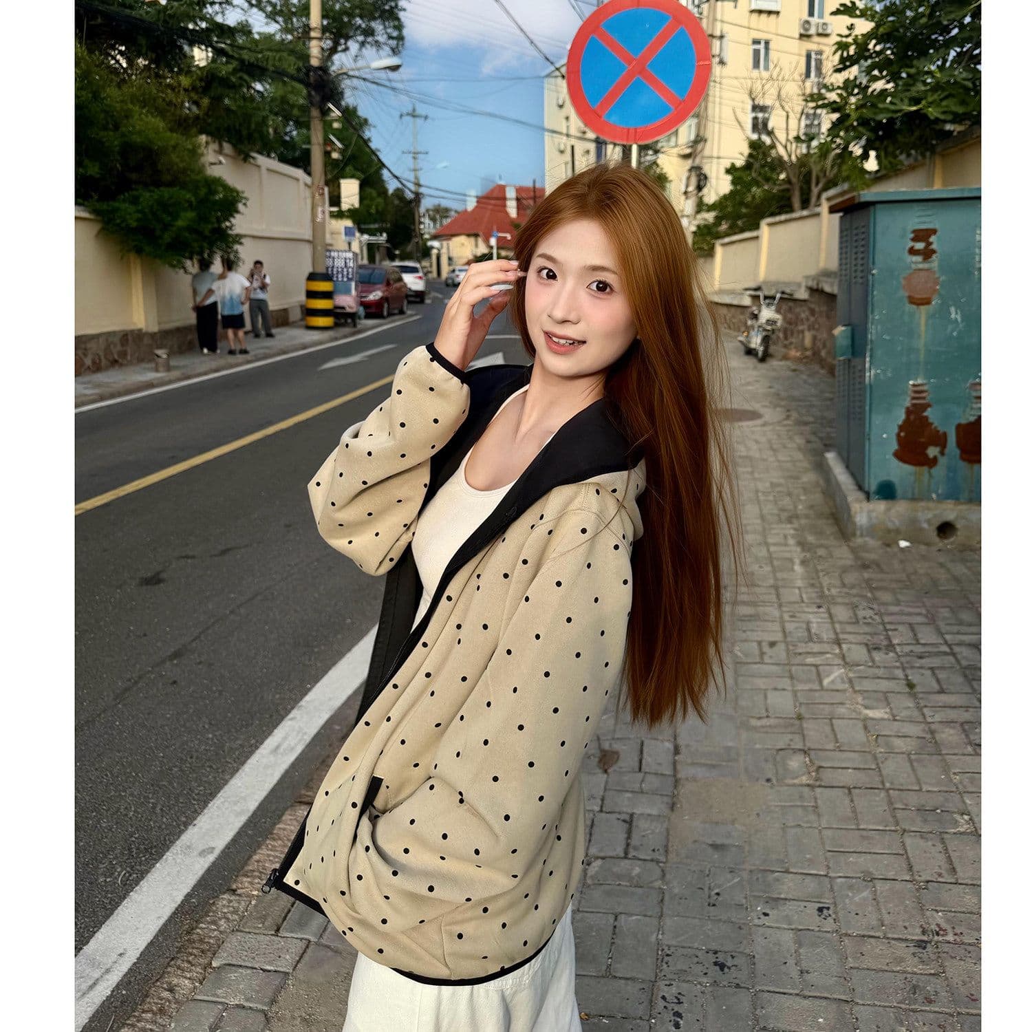 아메리칸 레트로 배색 도트 무늬 자수 후드 티 스웨터 여성 가을 2026 새로운 느긋한 바람 루즈핏 지퍼 재킷 이미지 3