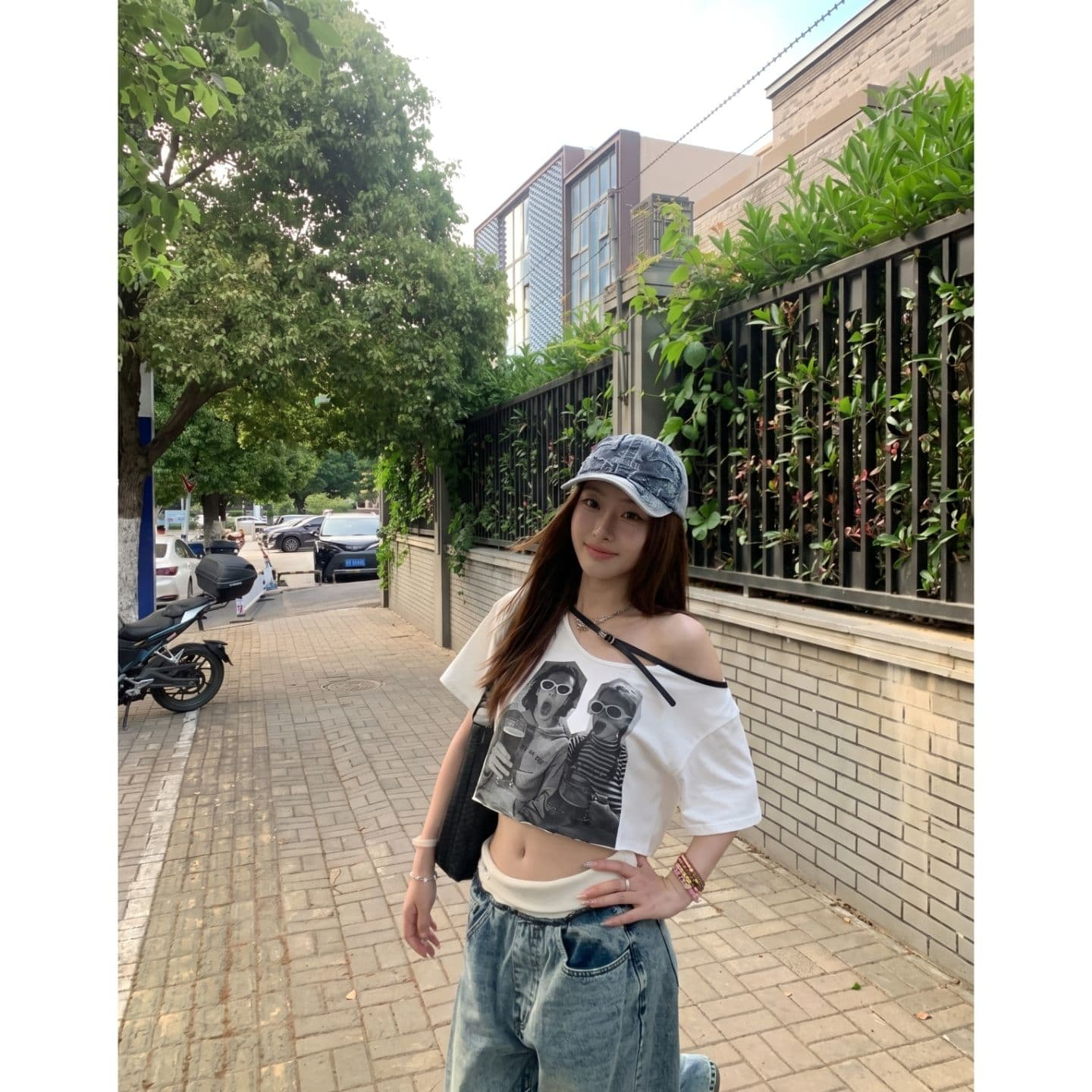 광저우 원단 원본 원단 아메리칸 레트로 알파벳 초상화 프린트 반팔 여름 맨위