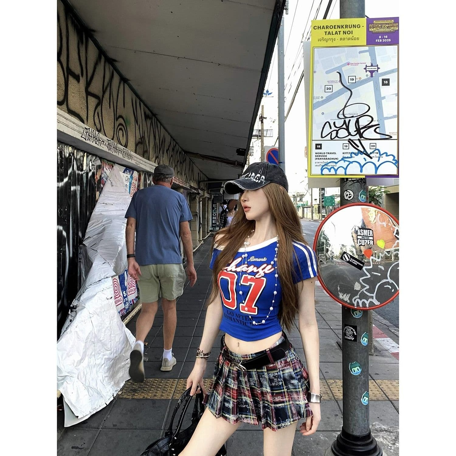 아메리칸 비스듬한 어깨 프린트 티셔츠 여성 여름 새로운 몸매 가꾸기 슬림해 보이는 핫걸 작은 대중 Chic 다용도 맨위 반팔 ins