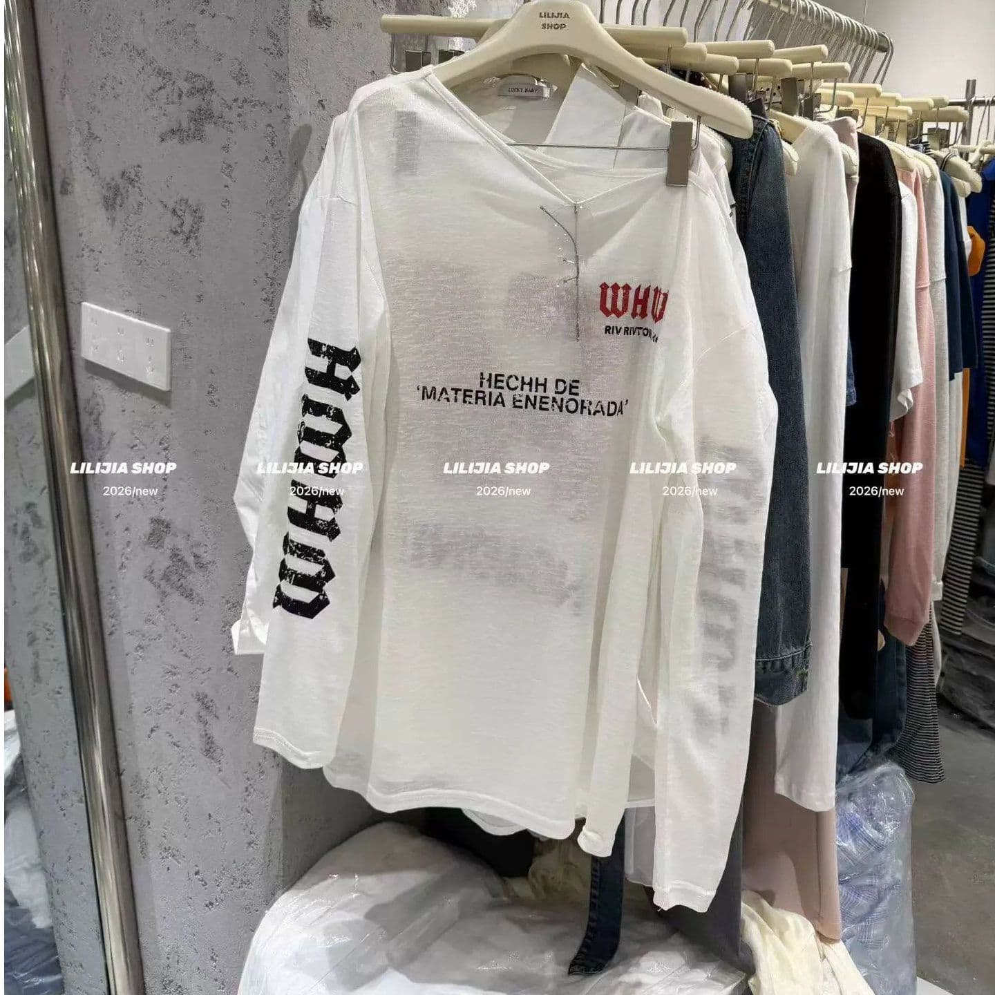 눈꽃 면 여름 새로운 캐주얼 자외선 차단 얇은 스타일 루즈핏 알파벳 프린트 비스듬한 어깨 긴팔 티셔츠 여성 셔츠 트렌디