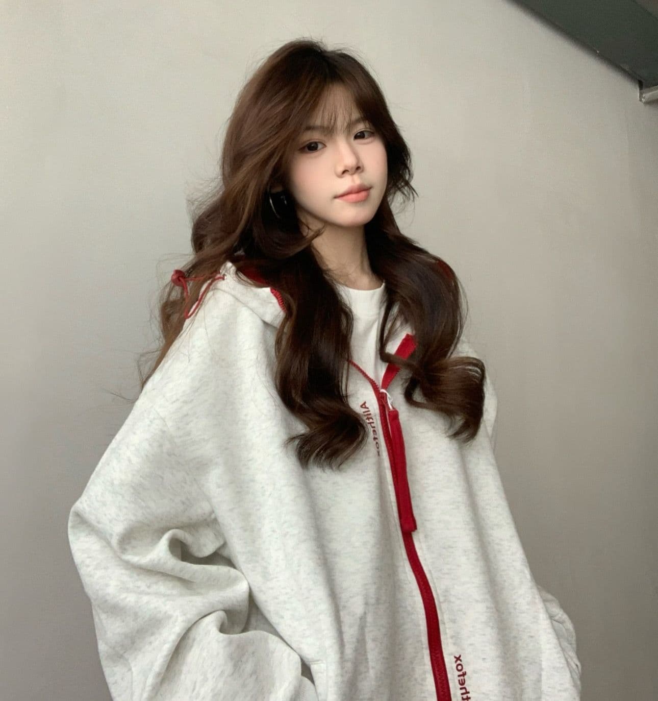 얇은 스타일 털이 있는 순수한 Mianhua 면 복합 후드티 여성 상세 이미지 6