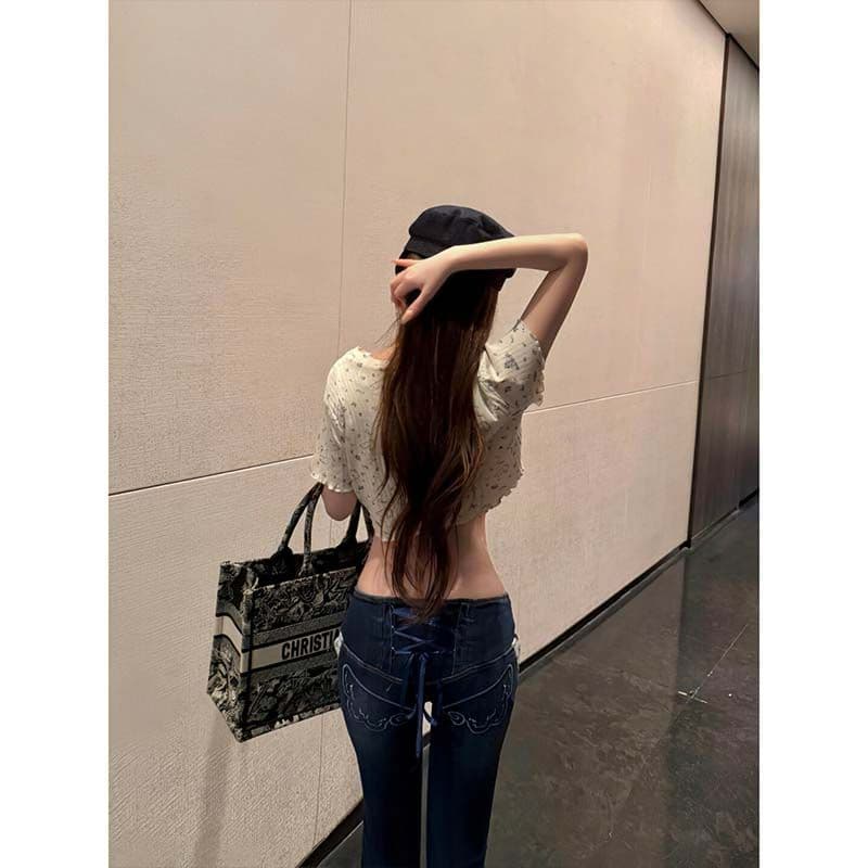 도파민 핫걸 프린트 반팔 티셔츠 여성 여름 새로운 라운드 넥 이슬 뼈의 슬림해 보이는 몸매 가꾸기 섹시함 쇼트 스타일 맨위 이미지 3