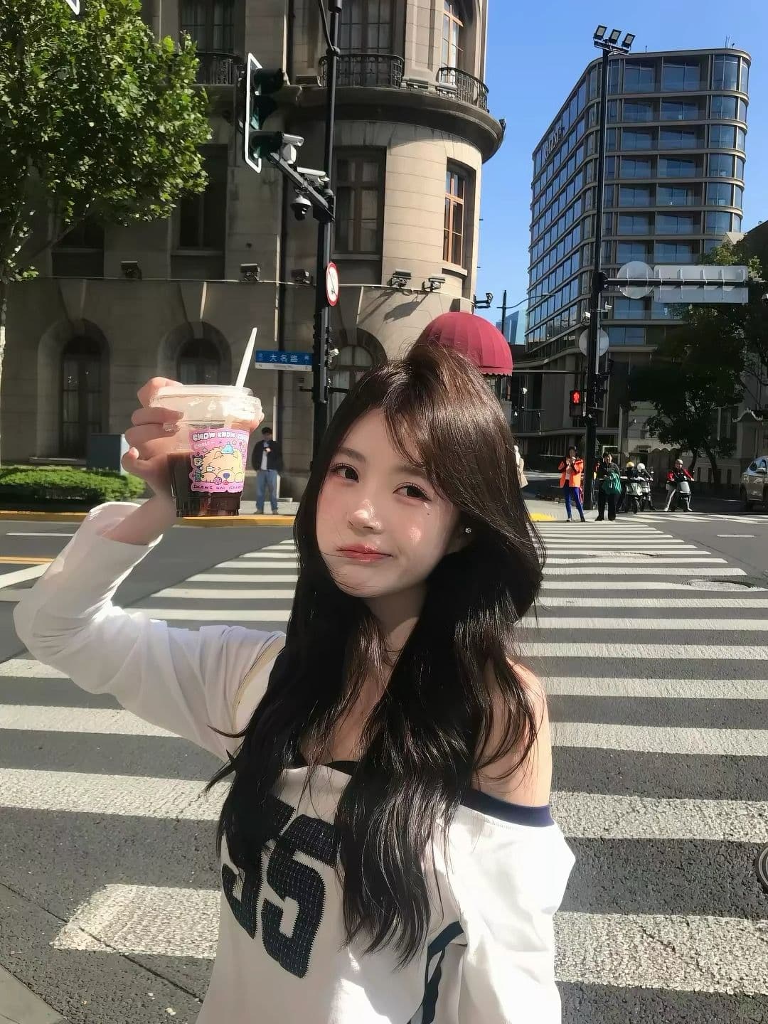 비스듬한 어깨 티셔츠 여성 가을 배색 긴팔 핫걸 캐주얼 맨위 이미지 4