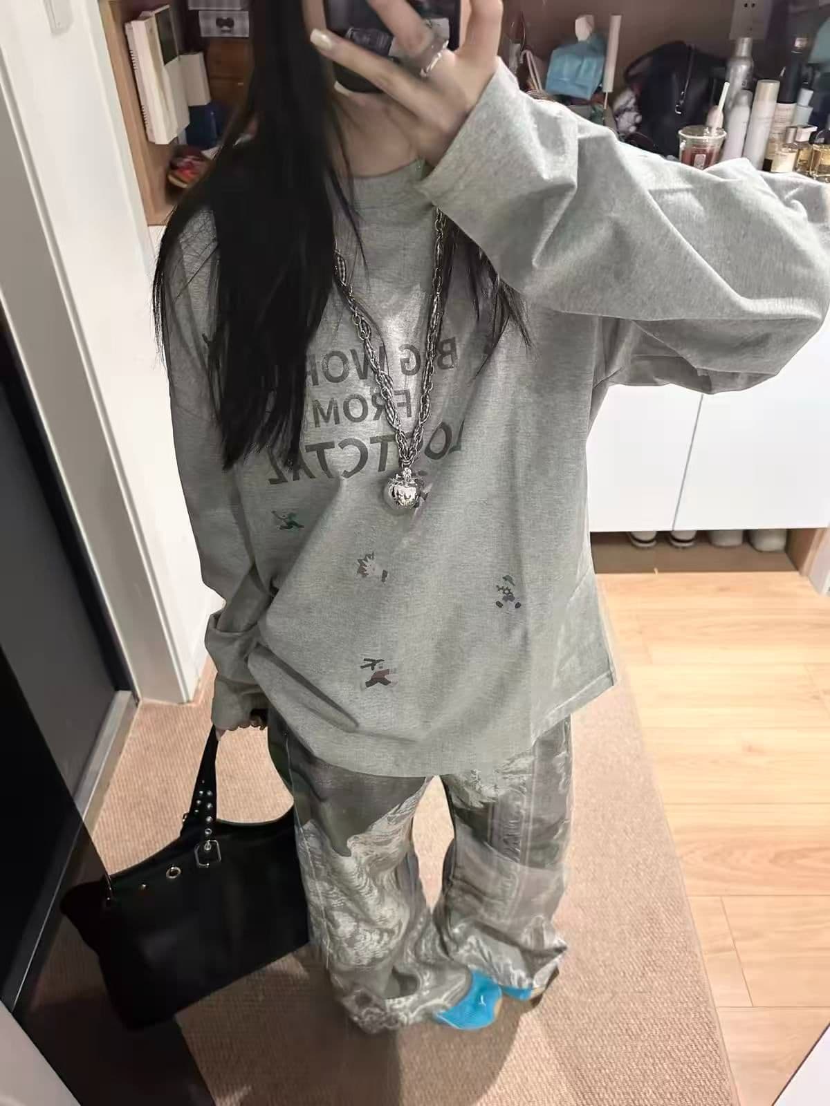 레트로 패치워크 알파벳 긴팔 티셔츠 여성 봄 루즈핏 슬림해 보이는 디자인 센스 다용도 느긋한 맨위 이미지 2