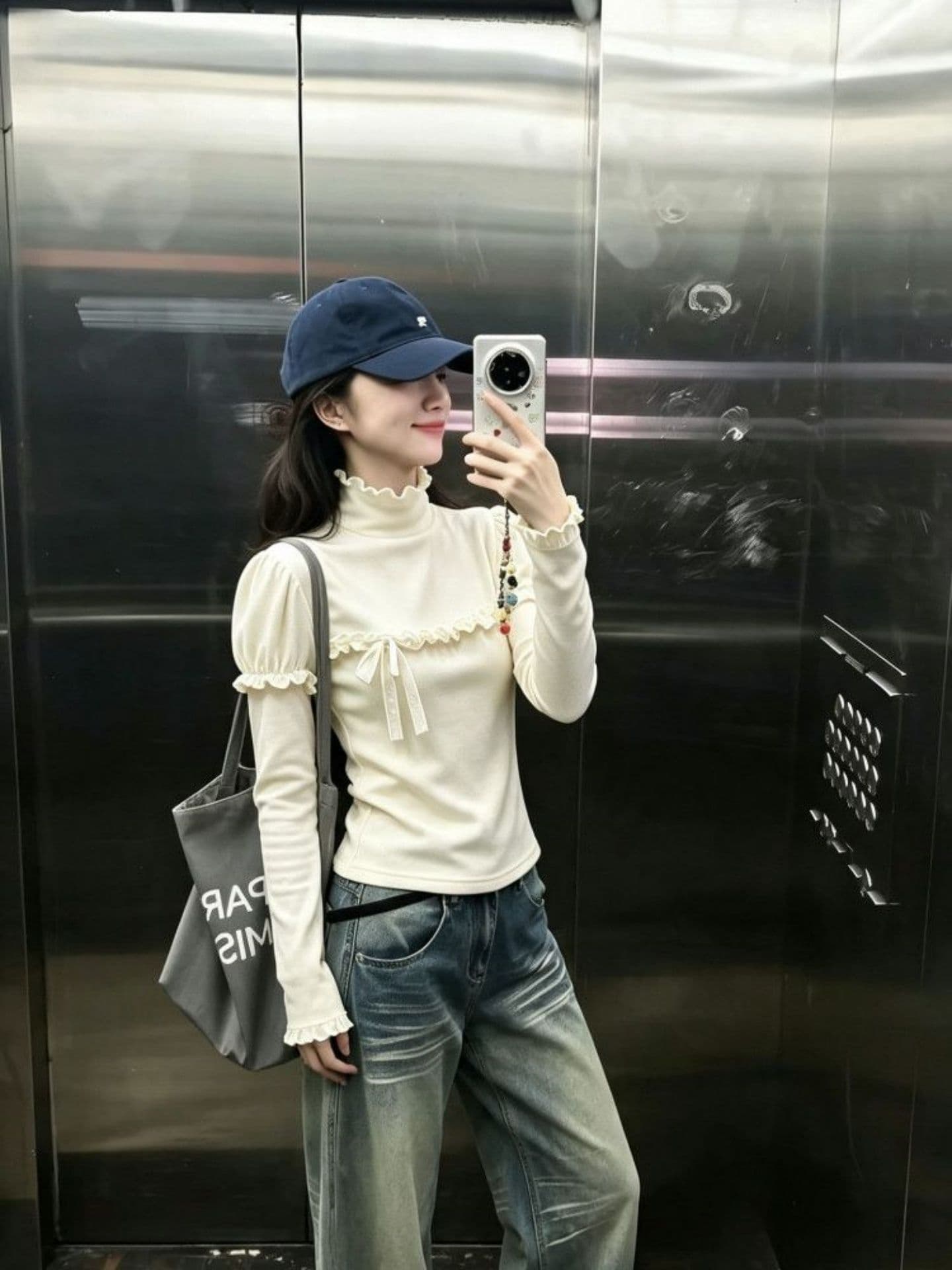 광저우 리브 De 플러시 270 그램 1 1 반하이넥 프릴 긴팔 티셔츠 나비 매듭 맨위 상세 이미지 2