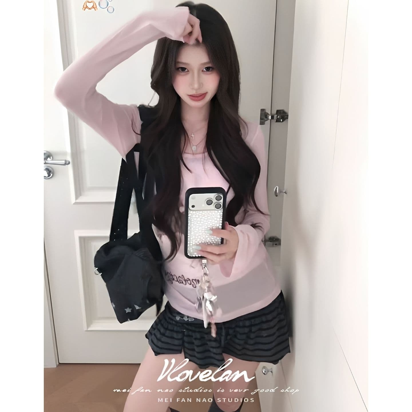 광저우 원단 원본 원단 디지털 직분사 아메리칸 레트로 초상화 핑크색 순수한 욕망 바람 긴팔 맨위 트렌디 이미지 3