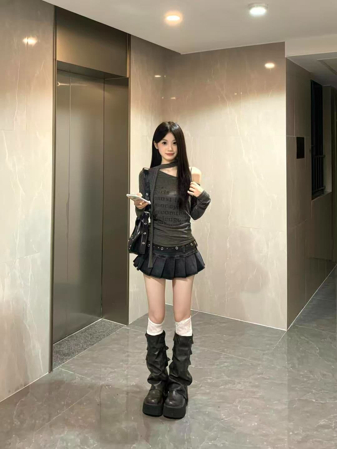 원본 원단 양모 핫걸 긴팔 티셔츠 알파벳 프린트 스트라이프 배색 비스듬한 어깨 리본 몸매 가꾸기 슬림해 보이는 맨위 상세 이미지 1