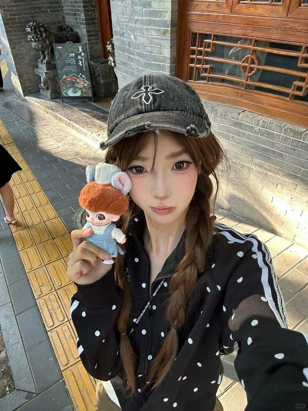 아메리칸 레트로 전체 인쇄 도트 무늬 스탠드 칼라 쇼트 스타일 재킷 2026 가을 오픈 가디건 후드티 여성 코트 상세 이미지 5