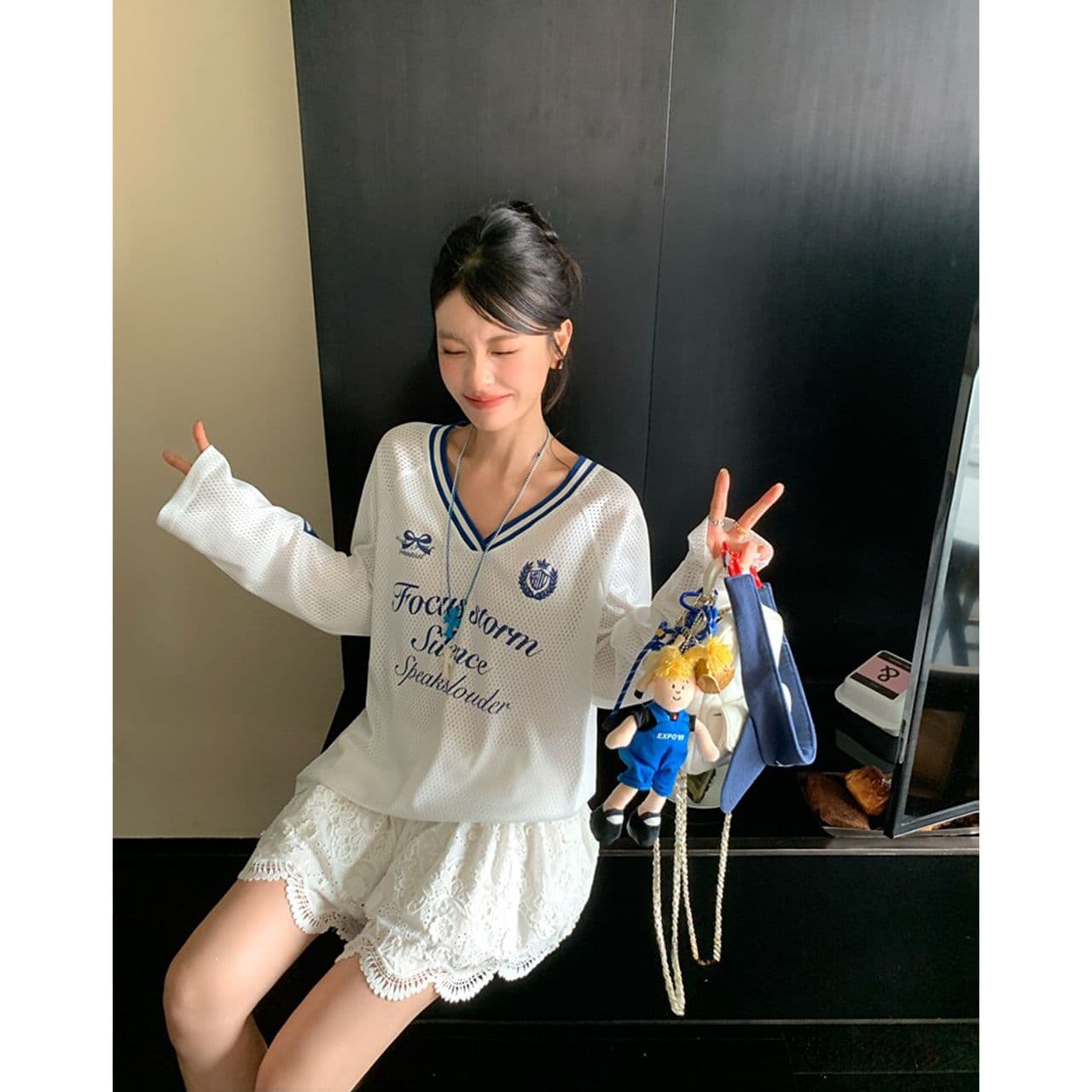원본 원단 구멍 천 아메리칸 알파벳 프린트 공 서비스 저지 배색 V넥 긴팔 티셔츠 메쉬 태양 보호 셔츠 여성 가을 상세 이미지 7