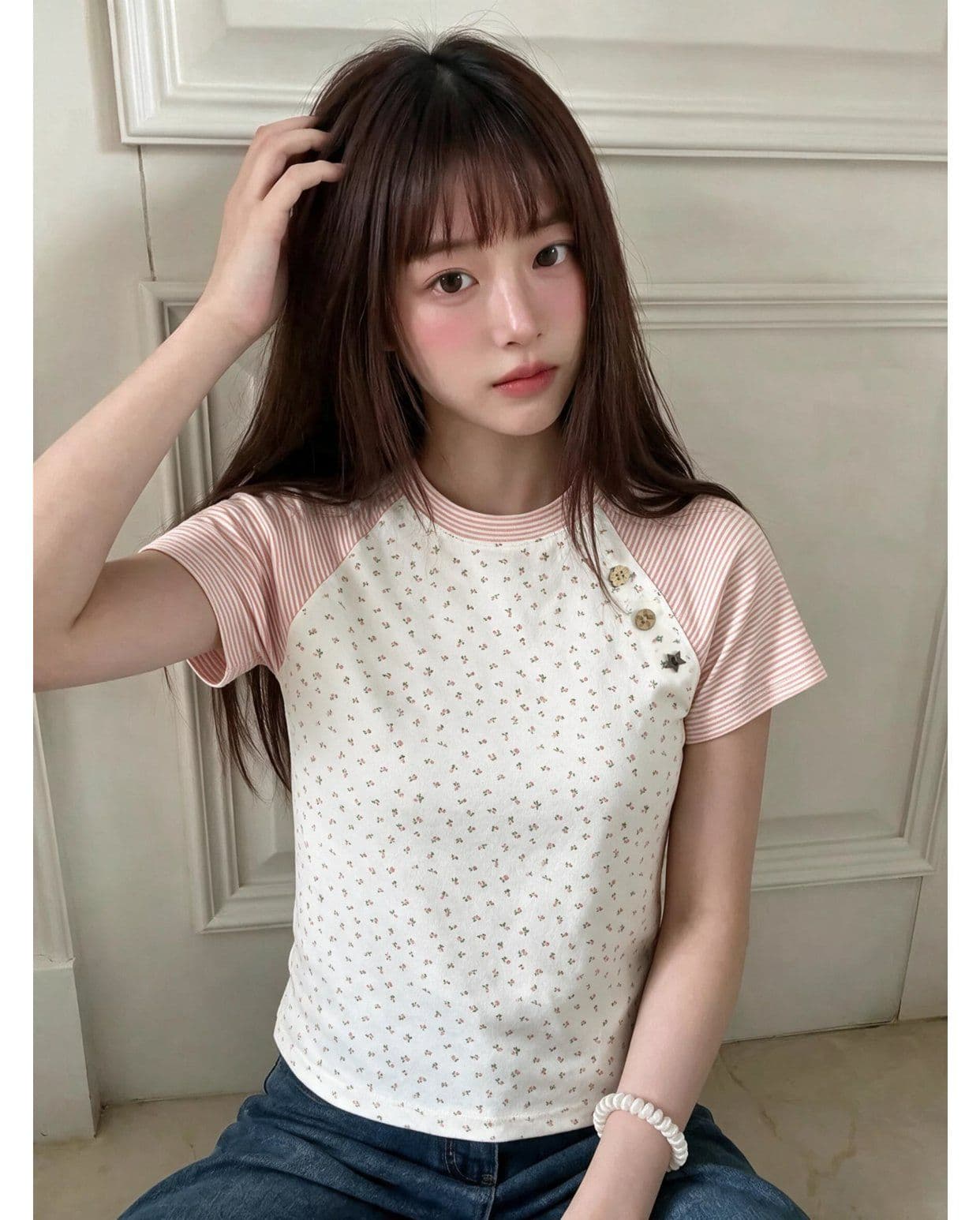 200그램 빛 럭셔리 리브 쇼트 스타일 맨위 꽃무늬 라운드 넥 삽입 어깨 소매 상세 이미지 2