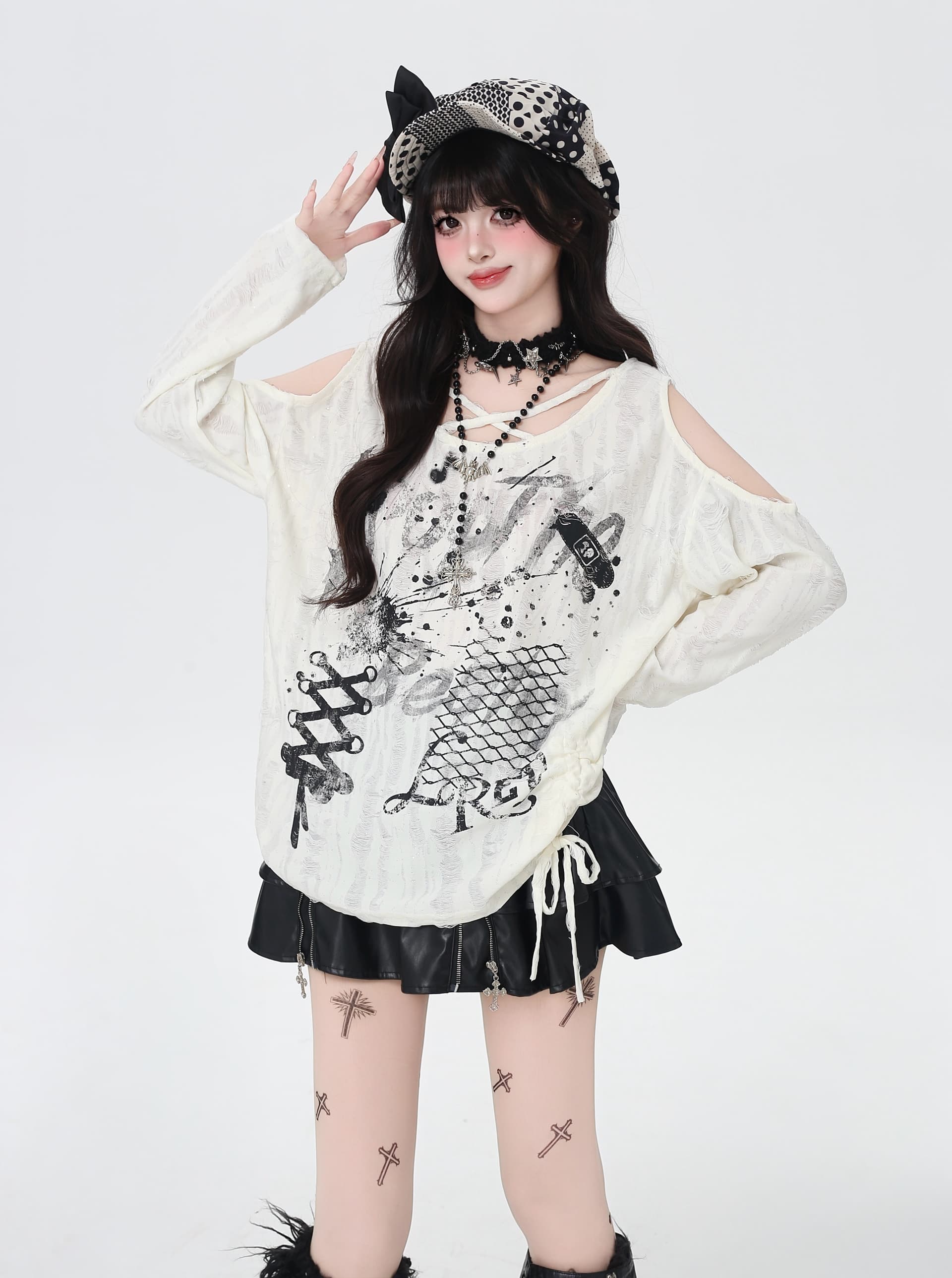 이른 가을 달콤한 매운맛 디자인 센스 십자가 스트랩 오프숄더 펌프 로프 루즈핏 작은 대중 긴팔 티셔츠 이미지 4