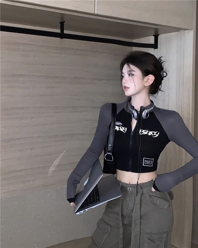 레트로 오토바이 반하이넥 쇼트 스타일 지퍼 여성 코트 2026 봄 가을 핫걸 타이트 하이웨이스트 긴팔 티셔츠 상세 이미지 16