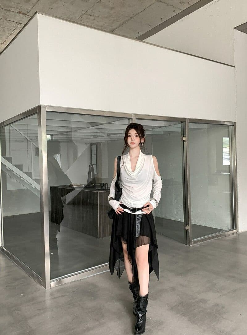 아메리칸 핫걸 Chic 흔들다 칼라 품격 긴팔 티셔츠 여성 가을 작은 대중 오프숄더 기본 셔츠 몸매 가꾸기 다용도 맨위 상세 이미지 6