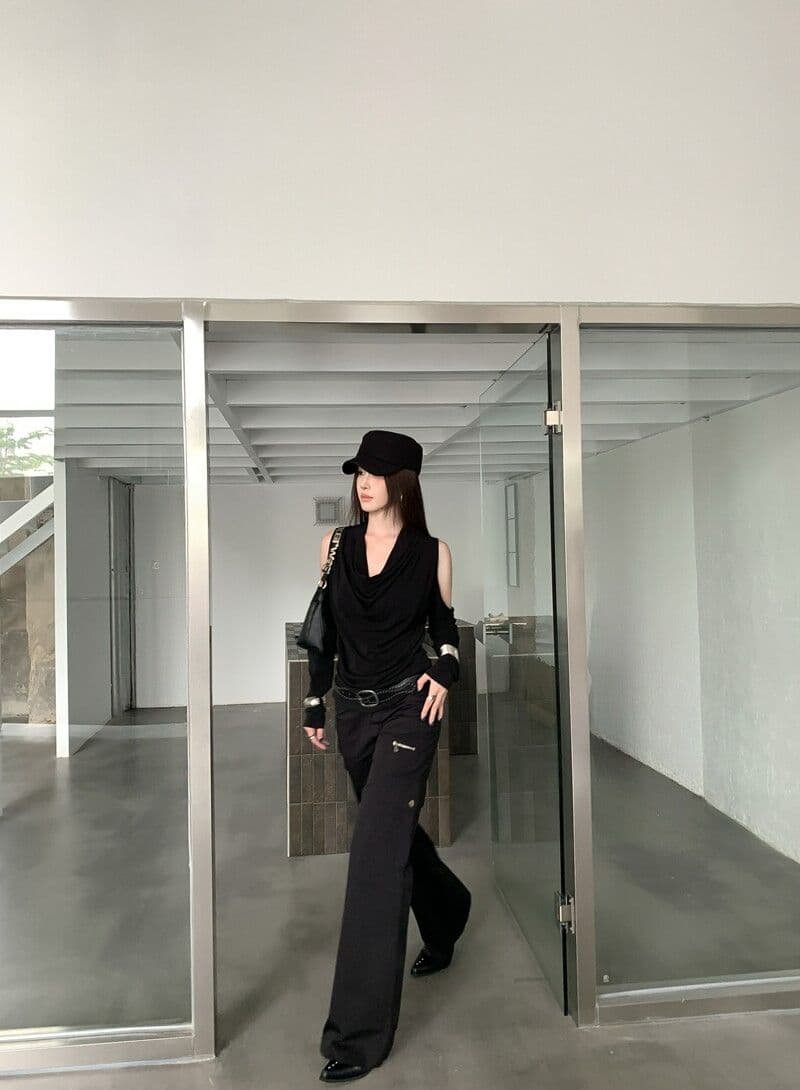 아메리칸 핫걸 Chic 흔들다 칼라 품격 긴팔 티셔츠 여성 가을 작은 대중 오프숄더 기본 셔츠 몸매 가꾸기 다용도 맨위 상세 이미지 20