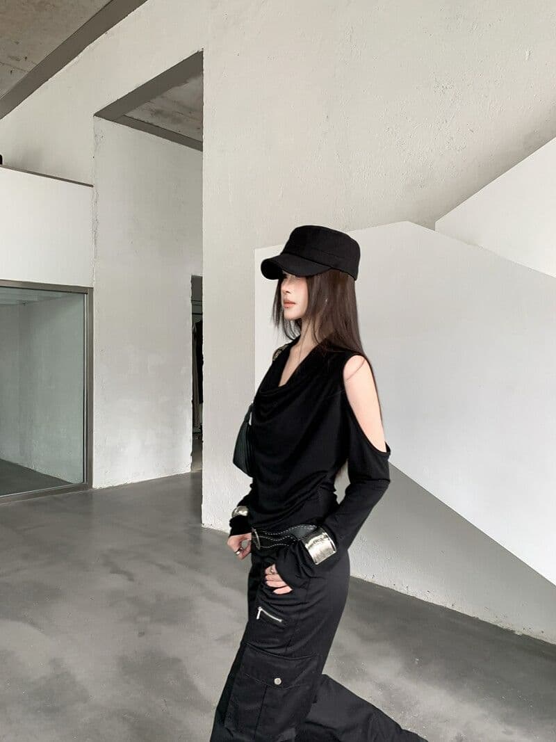 아메리칸 핫걸 Chic 흔들다 칼라 품격 긴팔 티셔츠 여성 가을 작은 대중 오프숄더 기본 셔츠 몸매 가꾸기 다용도 맨위 상세 이미지 22