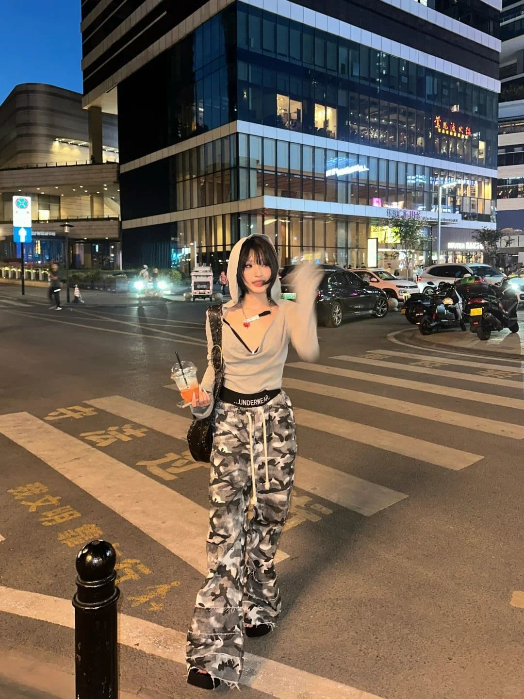 원본 품질 쇼트 스타일 후드 티셔츠 여성 몸매 가꾸기 긴팔 맨위 상세 이미지 4