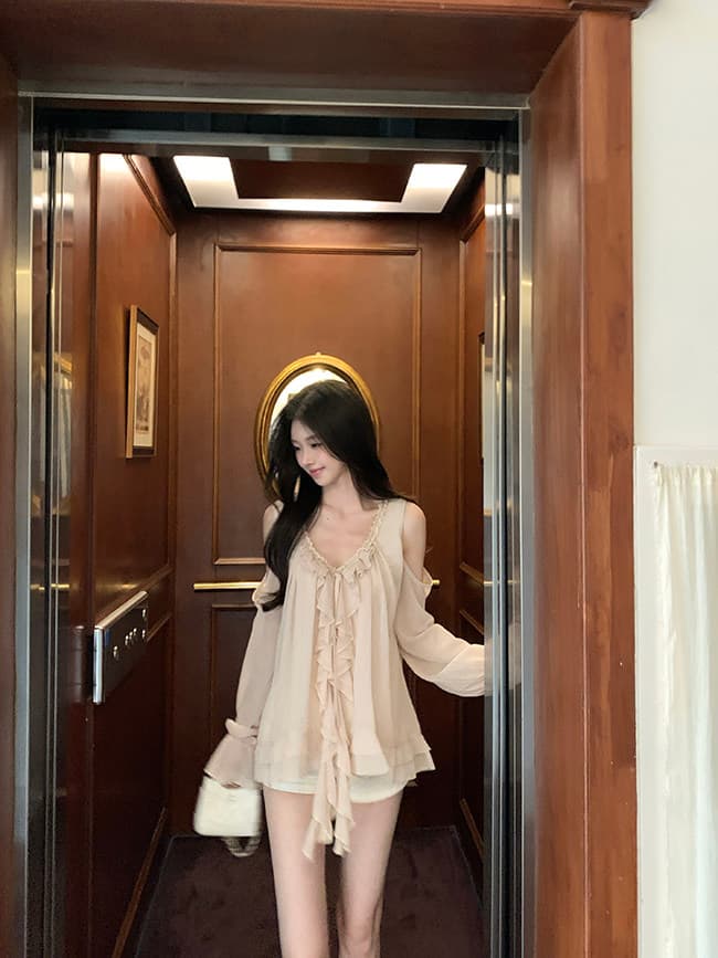 famouswang 봄 새로운 따뜻한 비취 프릴 쉬폰 부드러운 바람 오프숄더 긴팔 쉬폰 블라우스 맨위
